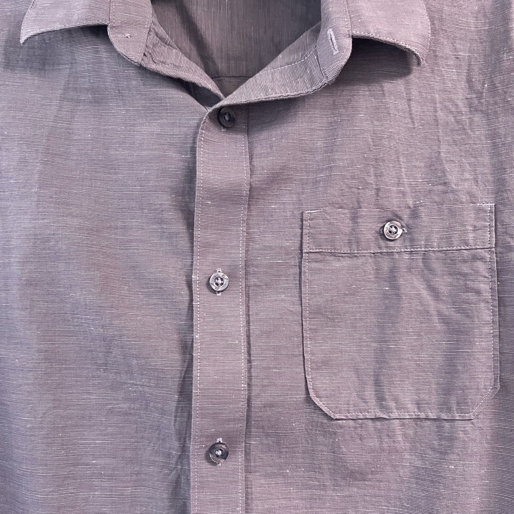 Short sleeve button down - Picture 2 of 5